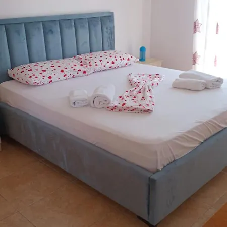 منتزه العطل Rokes Cozy Corner غوليم